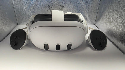 Meta Quest 3 Mixed Reality Headset