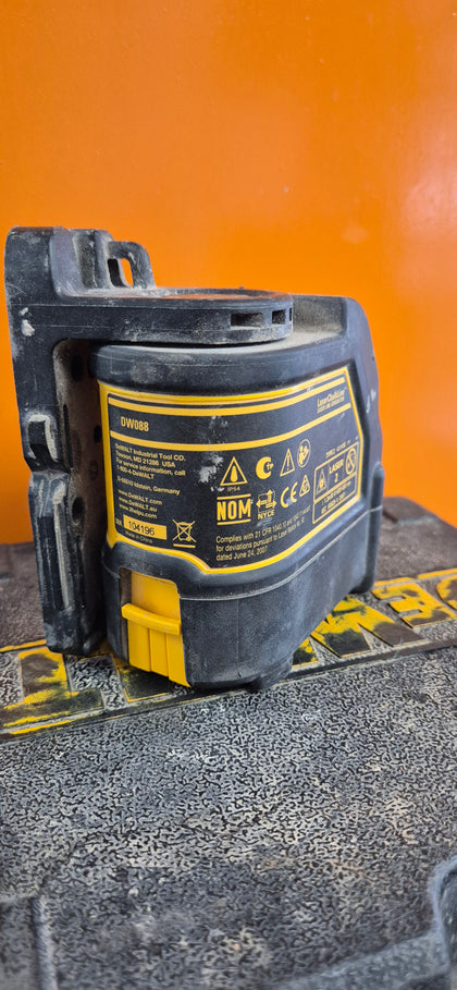 Dewalt Laser Level DW088