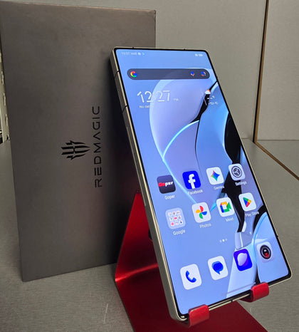 REDMAGIC 11 Pro Silver 5G • 512 GB / 16GB Ram • Dual Physical SIM (Model NX809J)