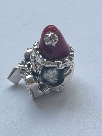 Pandora Seated Santa Claus & Present Charm