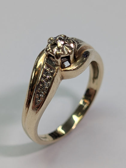9ct Gold Diamond Ring