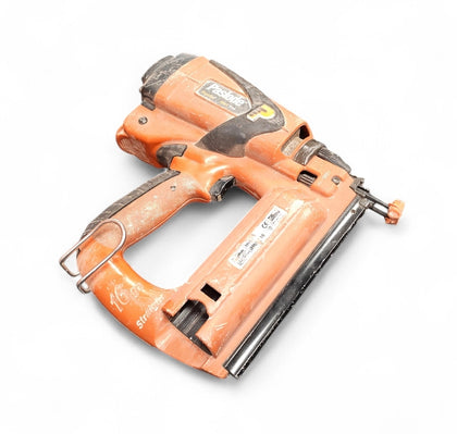 Paslode IM65 F16 Nail Gun w/case