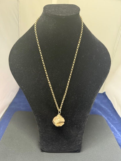 9ct Gold 59g Chain With Boulder Pendant