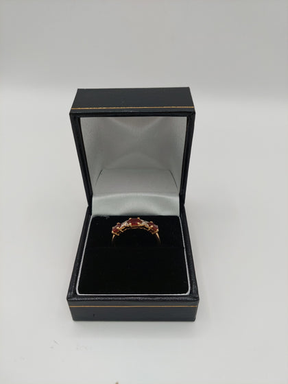 9k Gold DIA Ring with 3 red stones Size P 1.7G weight Hallmarked(375)&Tested