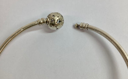 Pandora Bangle w/ Charms