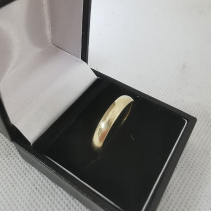 9K Gold Wedding Band, 3.70Grams, Hallmarked & Tested, Size: S