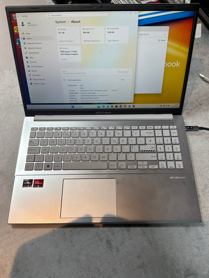 ASUS VIVOBOOK - RYZEN 3 7320U - 8GB - 512GB - WINDOWS 11