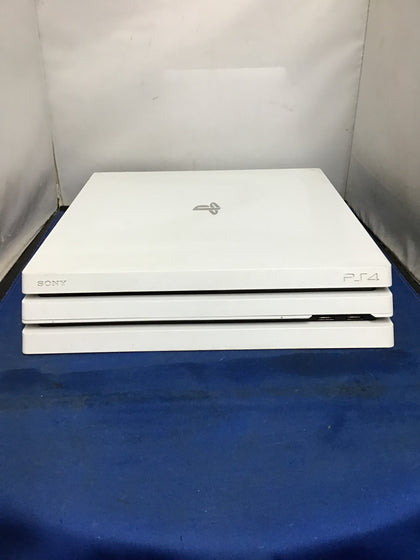 Playstation 4 Pro (White) + Pad