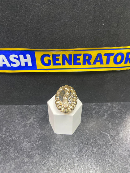 14ct Gold Ladies Long Ring (Size P) 3.5g