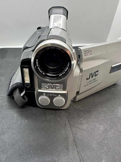 JVC GR-DVL9500EK Digital Video Camera Boxed and Accessories