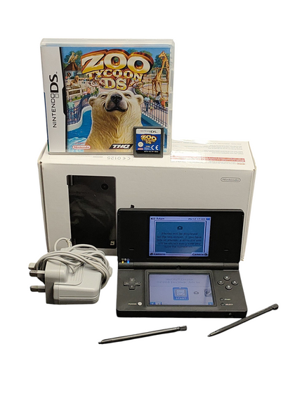 Nintendo DSi w/2 Games**Boxed**