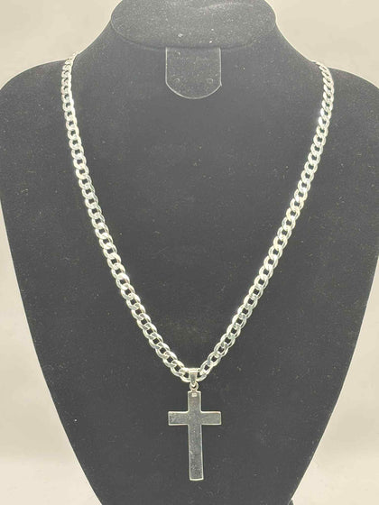 **BRAND NEW** 925 silver curb style chain with pendent 29.8 G 24''