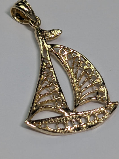 14CT GOLD BOAT PENDANT PRESTON STORE