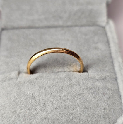 22ct Yellow Gold Wedding Band Size O1/2