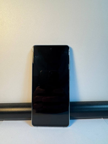 Samsung Galaxy S20 FE 5G 128gb unboxed  **wythenshawe**