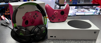 Xbox Series S - 512GB - Headset And Pad