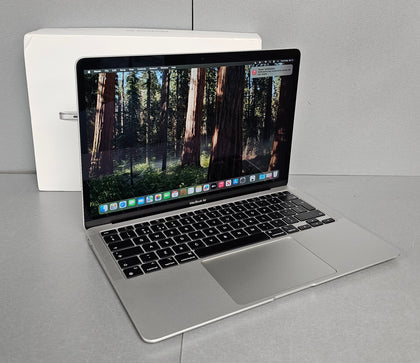 Apple MacBook Air 2020 13 Inch M1 8GB 256GB - Silver (Model A2337)