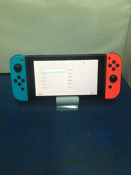 Nintendo Switch (Neon Red/Blue)