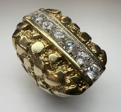 9CT YELLOW GOLD RING WITH CZ STONES SIZE U