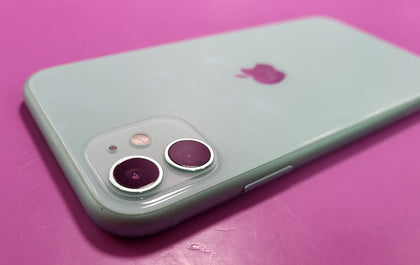 Apple iPhone 11 - 64GB - Green - Unlocked - 87% Battery Health