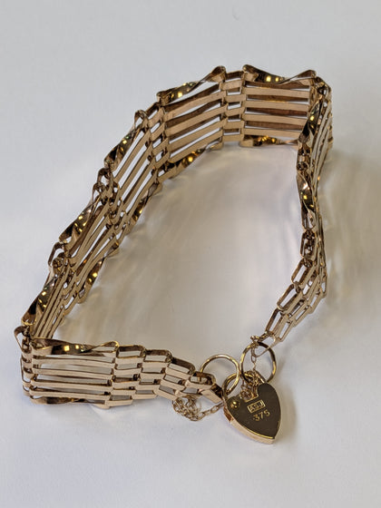 9ct Gold Gate Bracelet