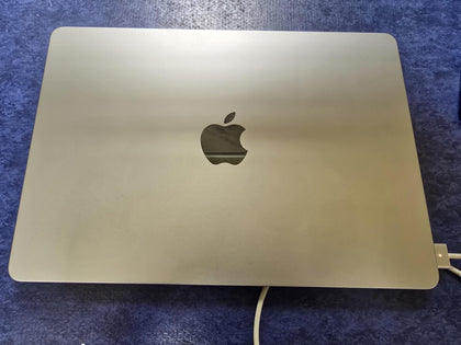 MacBook Air 14,2 M2 (8-CPU 8-GPU) 8GB Ram 256GB SSD 13