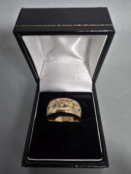 9ct Gold Ring 375 5.6G Size R