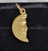 9ct Yellow Gold Cresant Moon Pendant - 2.45G - Approximately 3cm Length - Hallmarked.