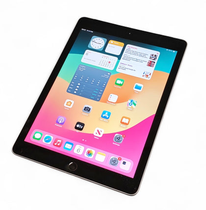 Apple iPad 6th Generation 32GB Wifi/Cellular Space Gray**Unboxed**