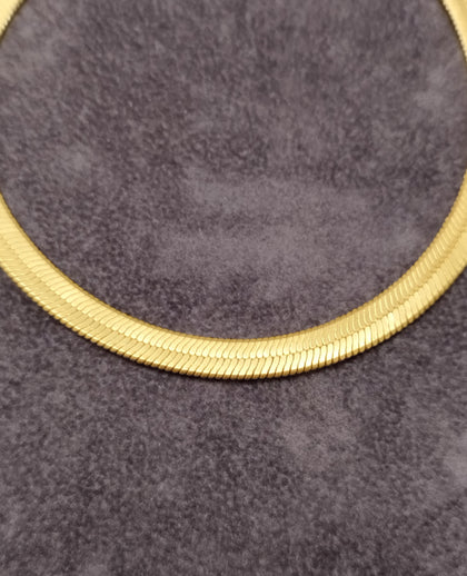 18ct Solid Yellow Gold Flat Herringbone Bracelet - 8