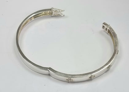 Silver Bangle 925 moissanite stones