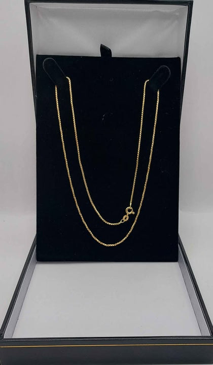 9ct 375 yellow gold box style chain 3.79g Boxed 20
