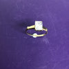 9ct ring with cubic Zirconia Stone. 2.74g