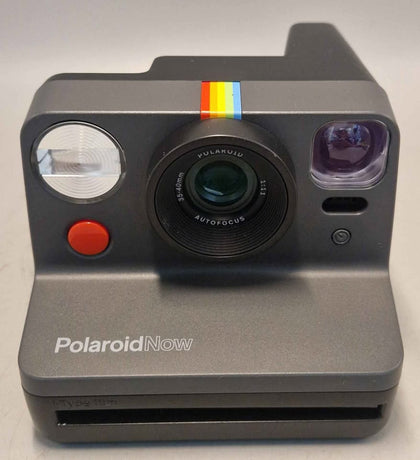Polaroid 9028 Now I-Type Instant Camera Black, with Case and USB lead
