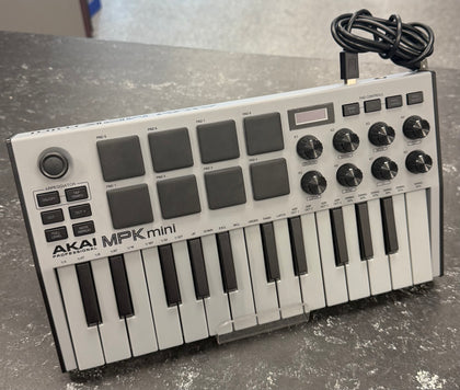 Akai MPK Mini MK3 25 Keys Mini Keyboard - Chesterfield
