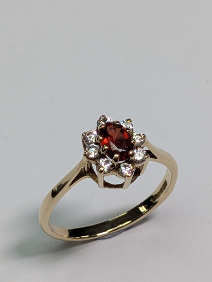 9ct Gold Ring with Red Stone - Size N