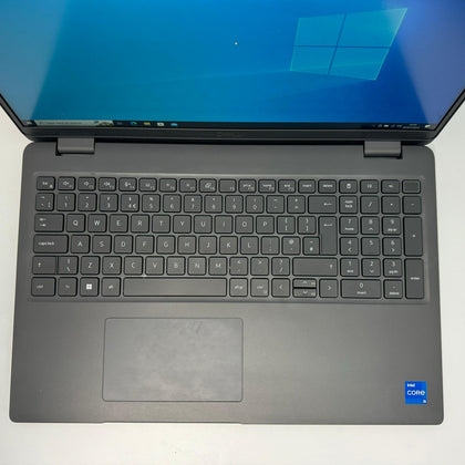 DELL LATITUDE 3540 i5-1335U 16GB 512GB SSD.