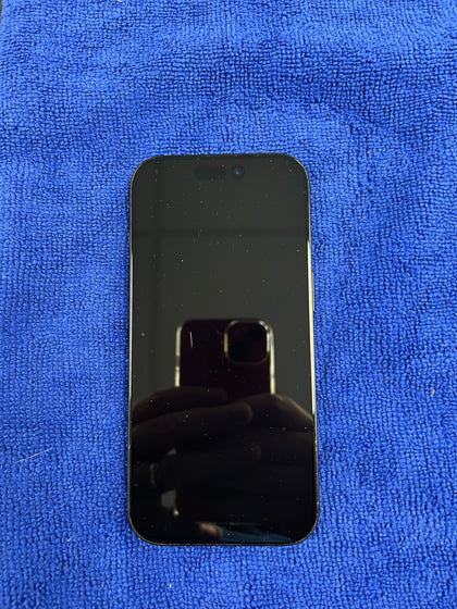 Apple Iphone 16 pro - Black