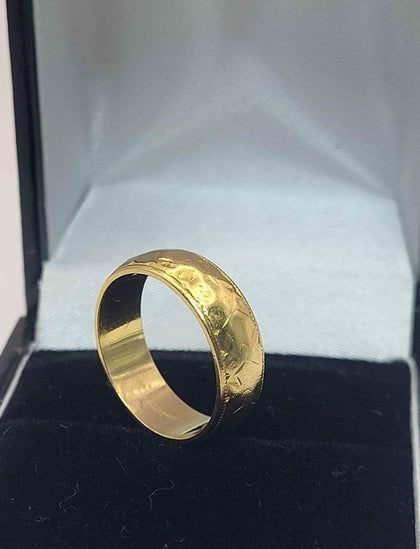 22CT Yellow Gold Band - 5.4g - Size K Hallmarked