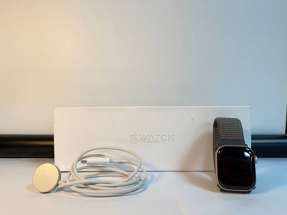 apple Watch Series 11 (Cel), Rose Gold Aluminium, 42mm unboxed **wytheshawe**