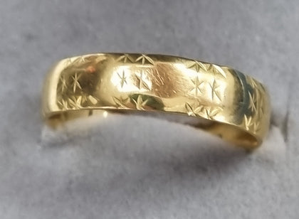 18ct Gold Patterned Ring V1/2