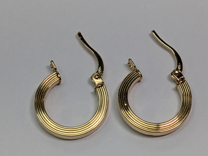18ct Gold patterned Hoop Earrings