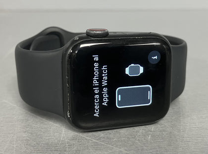 **Sale** Apple Watch Series 6 GPS + Cellular, 40mm Space Grey Aluminium ** Unboxed **