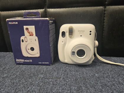 Fujifilm instax Mini 11 Film Camera - Great Yarmouth