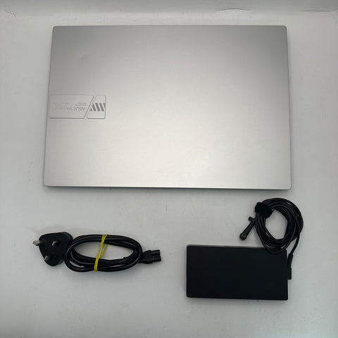 Asus Vivobook i5-12450H 16GB Ram 512GB SSD RTX 2050 16