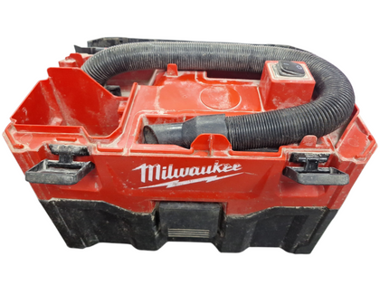 milwaukee m18 vc-2 WET/DRY VAC