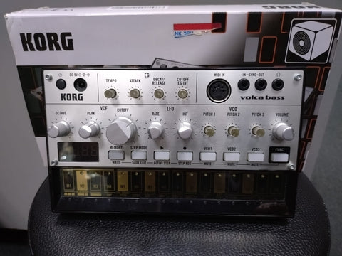 Korg Volca Bass Synthesizer