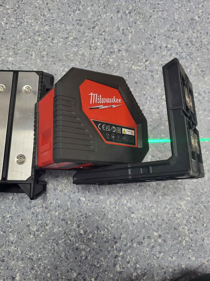 Milwaukee CLL-301C Green Line Laser