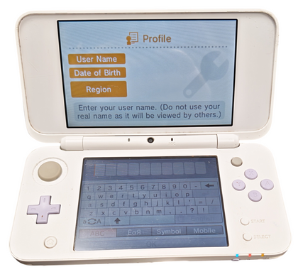 New 2DS XL White and Lavender ***Unboxed***