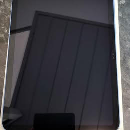 Apple iPad 10th Gen (A2757) - 10.9